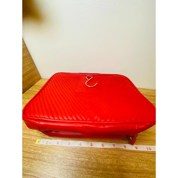 P N P Red makeup bag with Zipper Closure - Picture 6 of 7